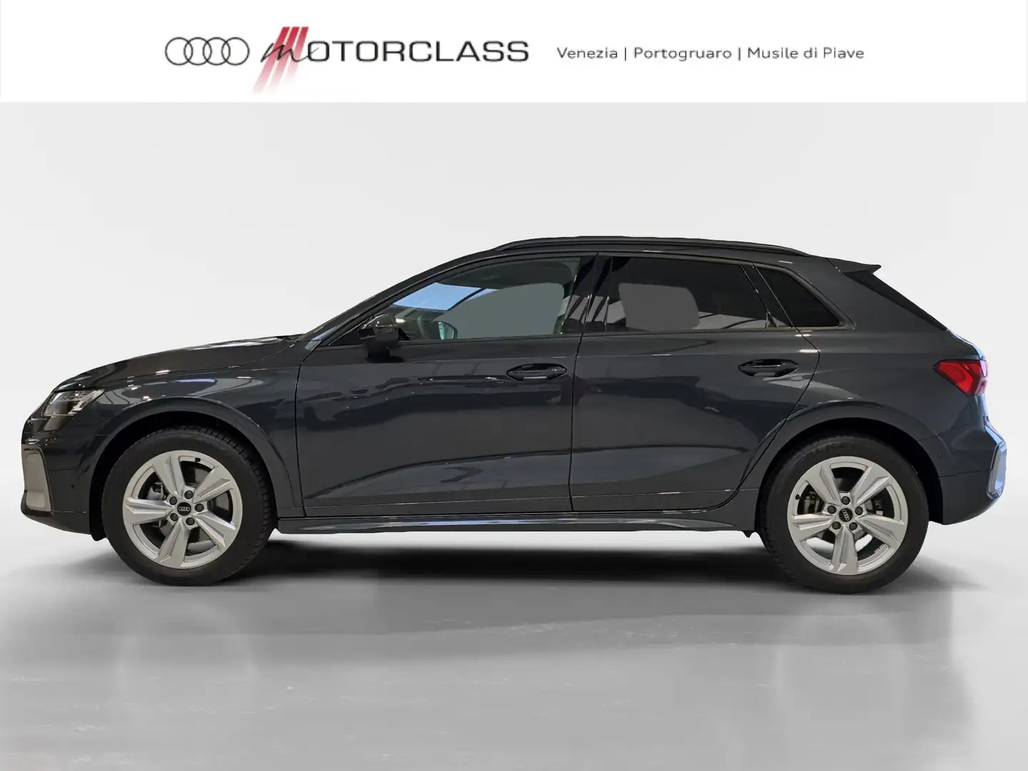 Audi A3 allstreet 2.0 tdi 150cv business advanced s tronic Grijs - 2