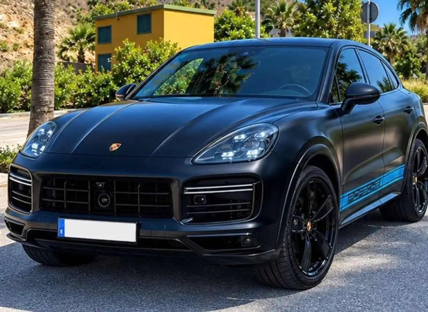 Porsche Cayenne Turbo S E-Hybrid Coupé Aut. - 1