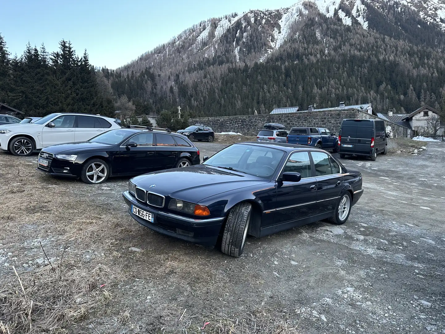 BMW 740 740i - 1