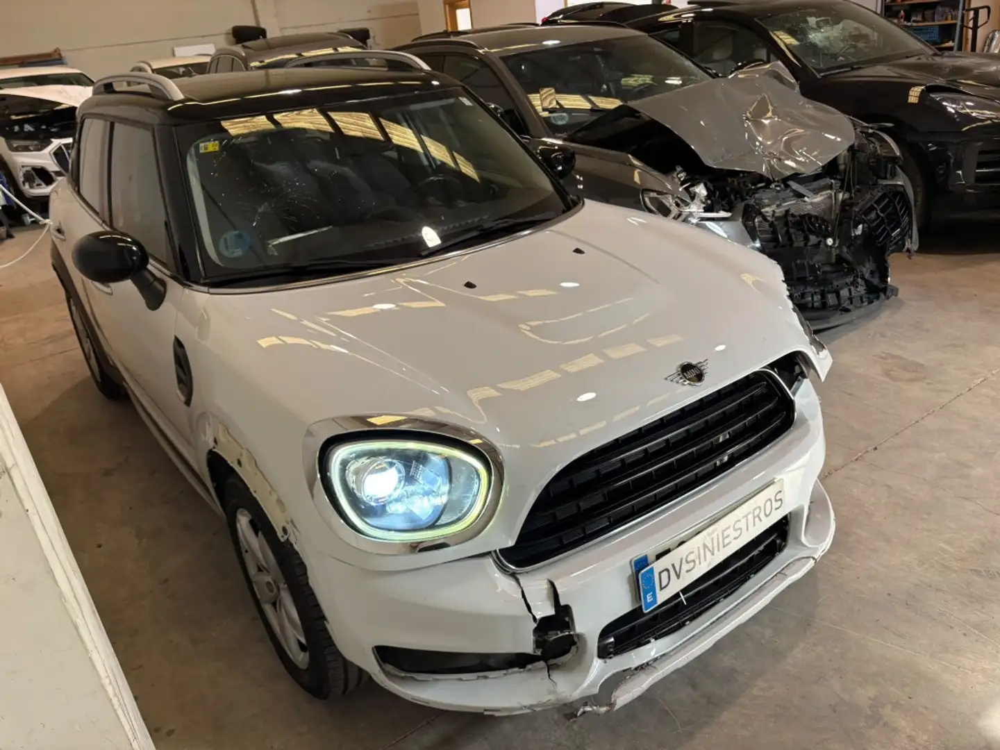 MINI Cooper Countryman Todoterreno Automático de 5 Puertas - 2
