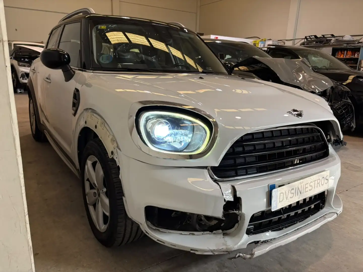 MINI Cooper Countryman Todoterreno Automático de 5 Puertas - 1