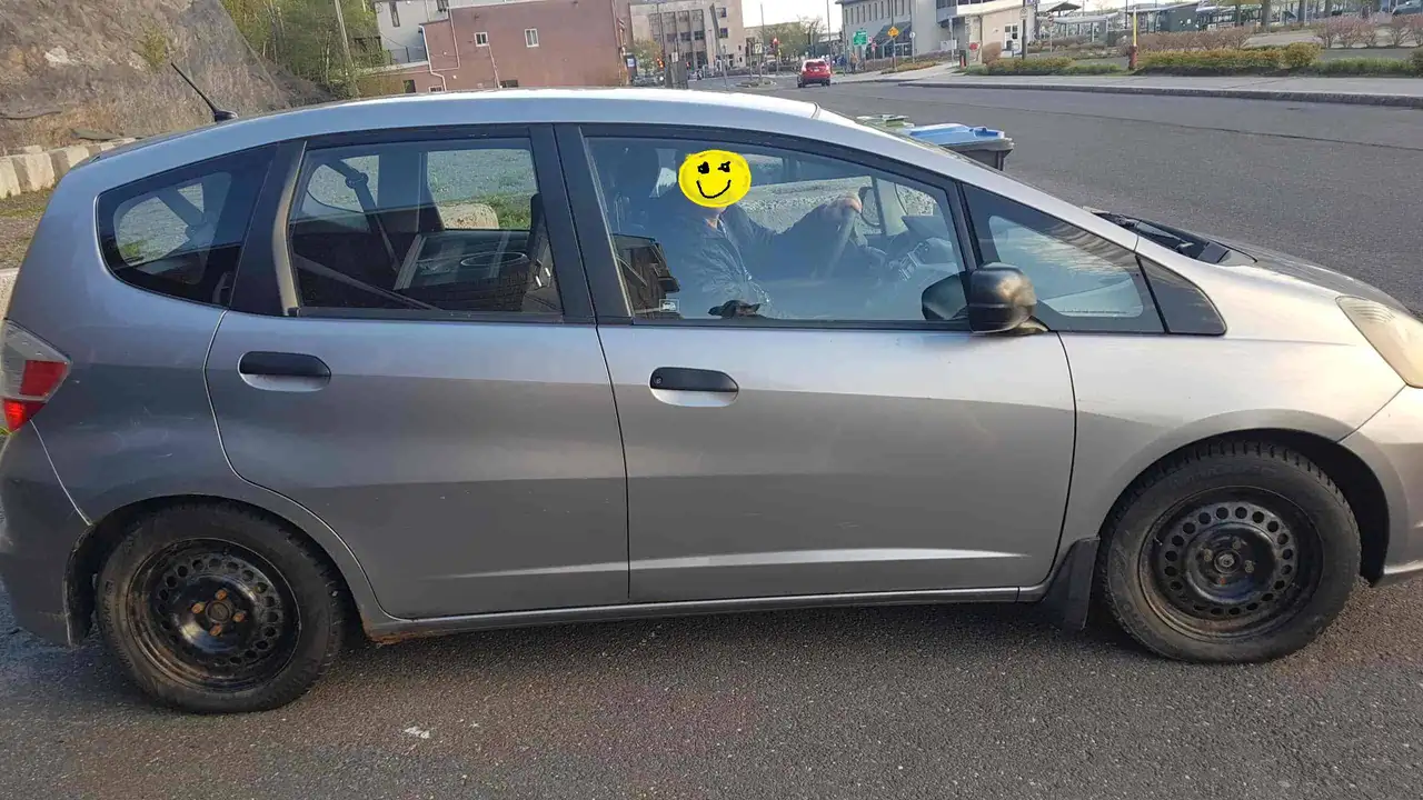 Honda Fit снимка Honda Fit