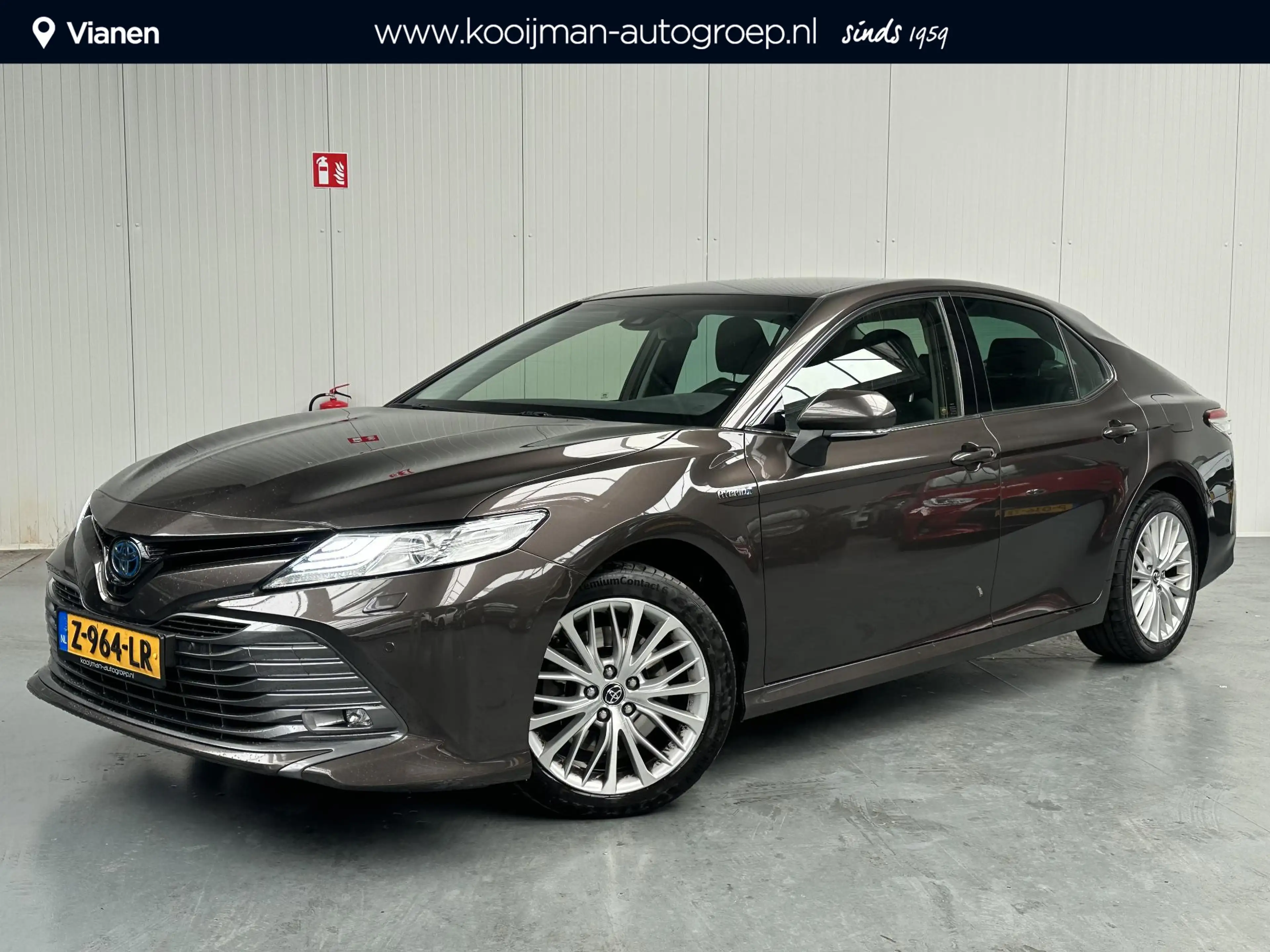 Toyota Camry 2.5 Hybrid Premium