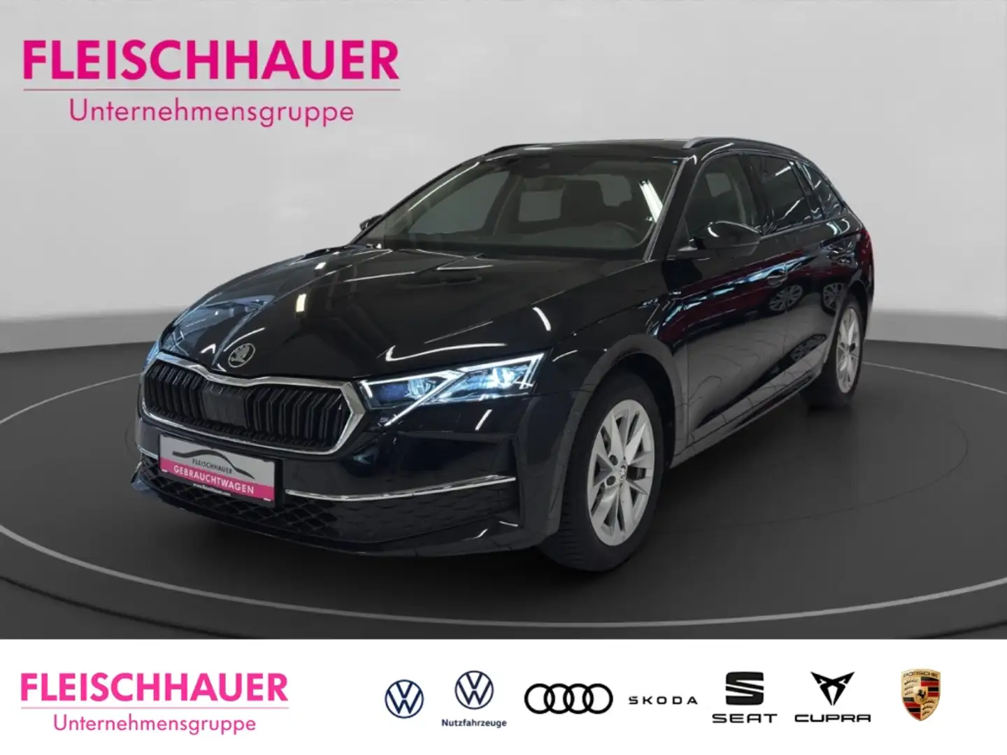 Skoda Octavia Combi 2.0 TDI Selection Navi+LED+360°+ACC+App-conn Schwarz - 1