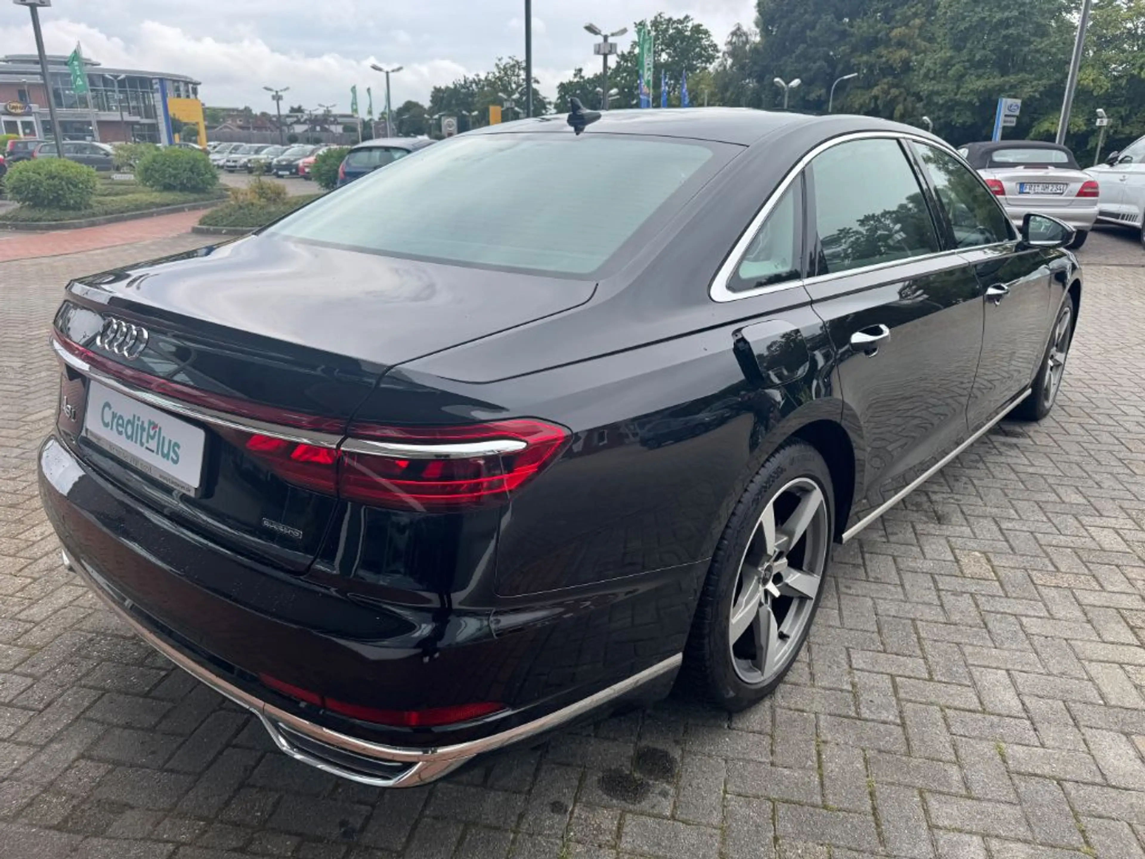 Audi A8 L 50 TDI quattro tiptronic — photo 9