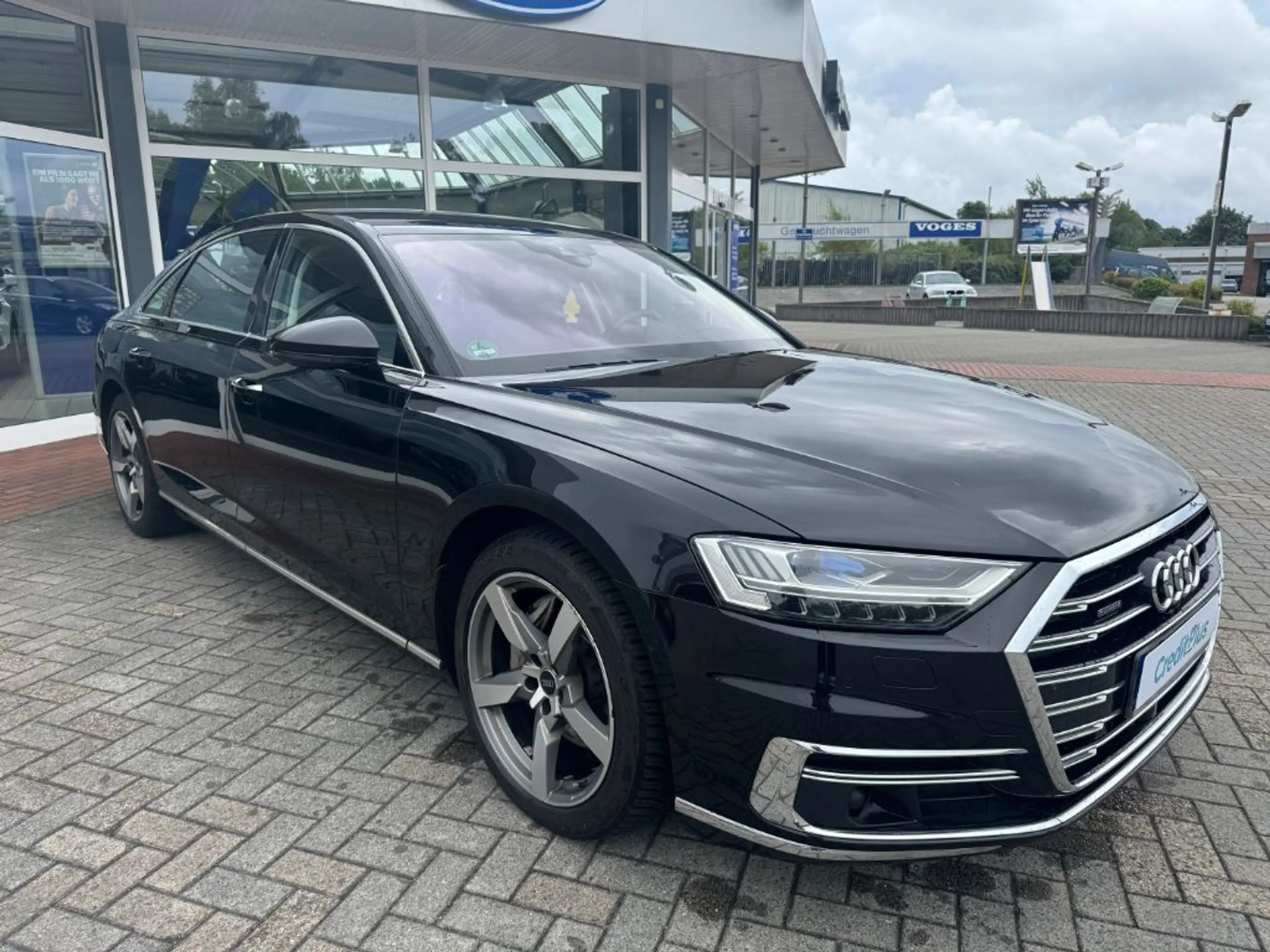 Audi A8 L 50 TDI quattro tiptronic — photo 3