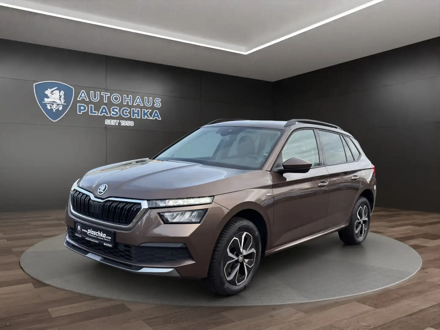 Skoda Kamiq 1.0 TSI Drive 125 KAMERA+NAVI+LED Klima Navi Braun - 1