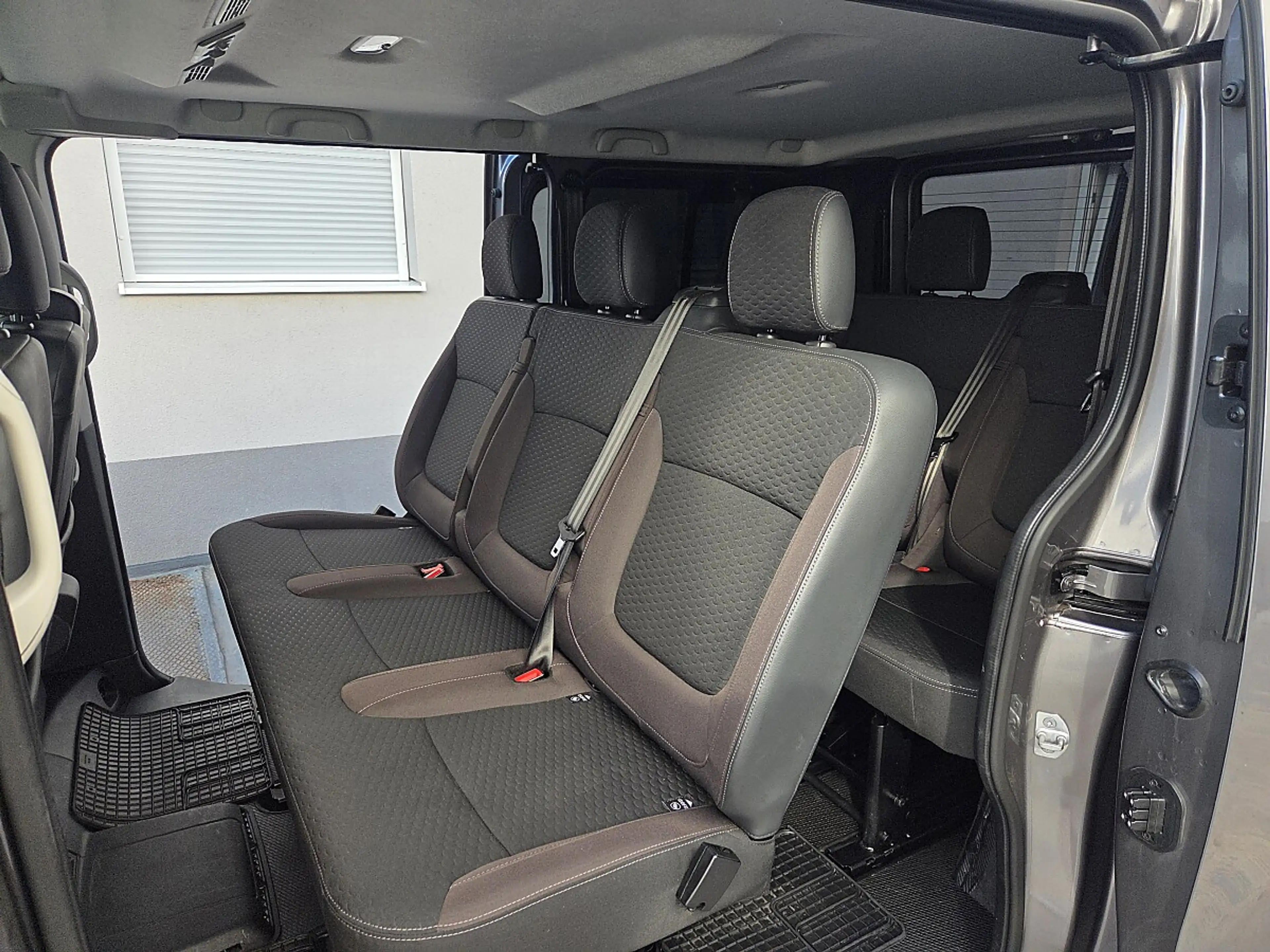 Fiat Talento Panorama 3,0t 1,6 EcoJet 120 L1H1 Executive — photo 7