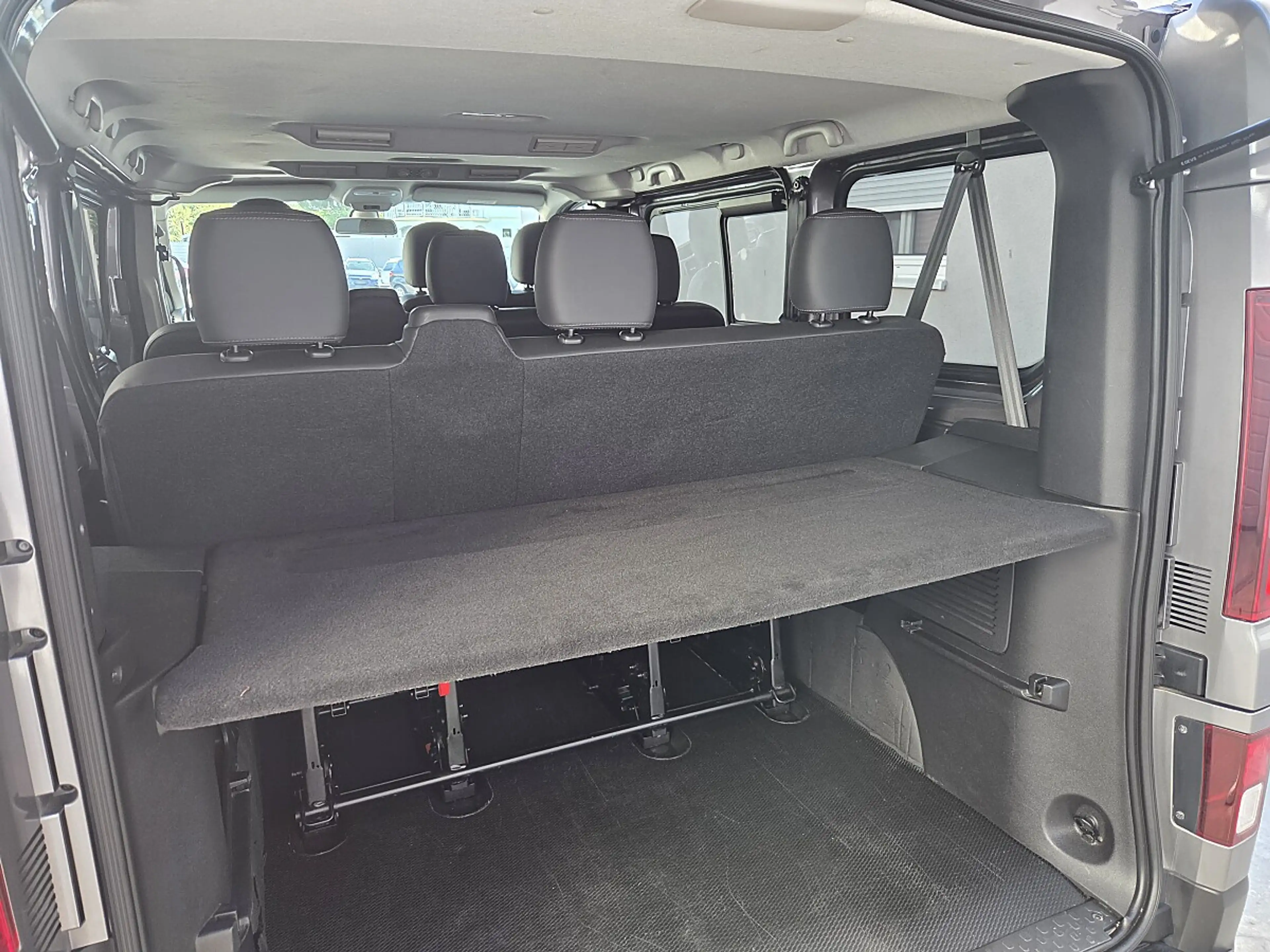 Fiat Talento Panorama 3,0t 1,6 EcoJet 120 L1H1 Executive — photo 5