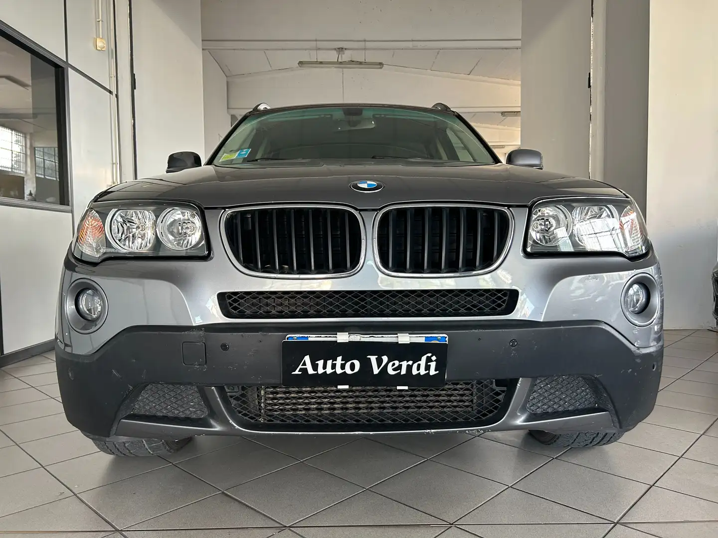 BMW X3 X3 E83 xdrive20d (2.0d) Attiva 177cv Серый - 1