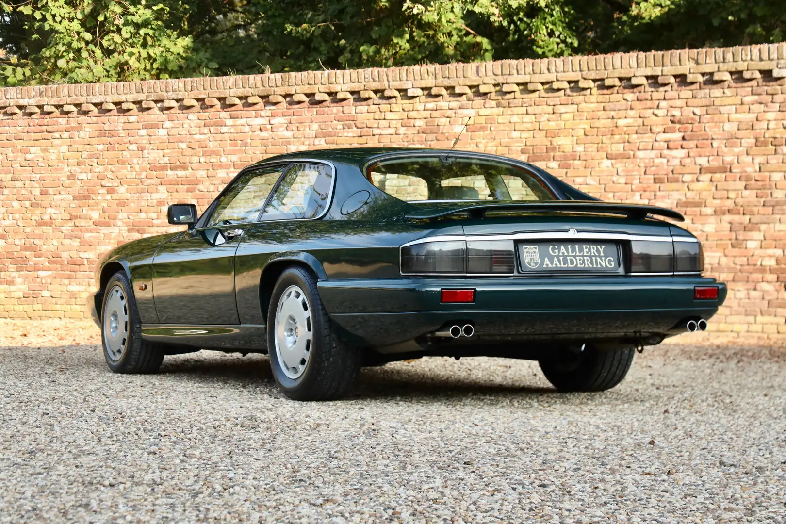 Jaguar XJR XJR-S 6.0 V12 "TWR" A limited production model A g Vert - 2