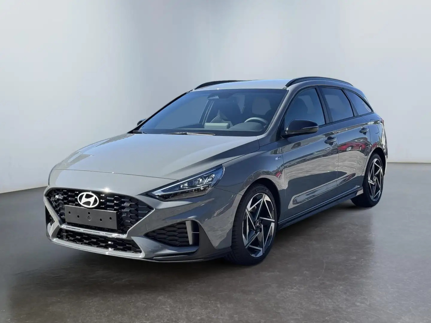Hyundai i30 Kombi N Line 1.6 T-GDI DCT N-Line Navigation Ka... Grau - 1