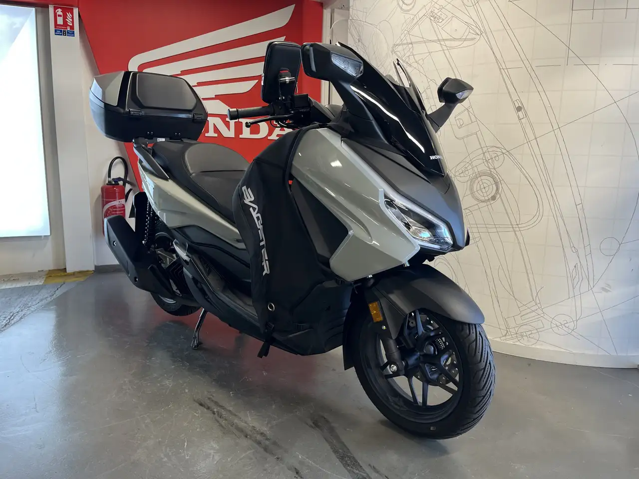 Honda Forza 125