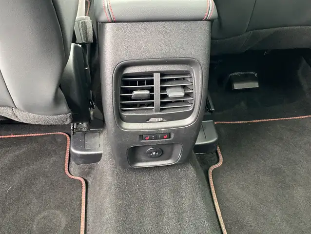 Ford Kuga view 11