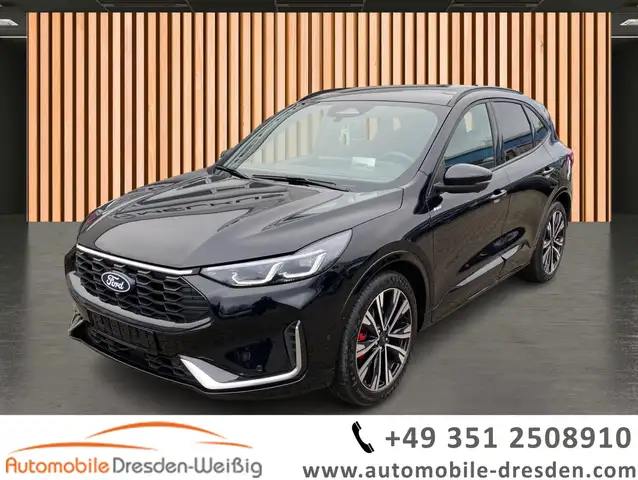 2025 Ford Kuga in Black for sale