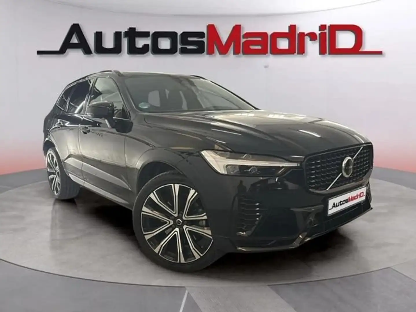 Volvo XC60 2.0 B4 AWD Plus Dark Auto Negro - 1