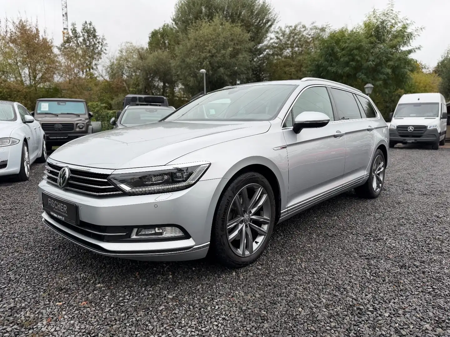 Volkswagen Passat Variant Passat 2.0 Highline 4Mot+LEDER+PANO+VOLLDIG+LED Argent - 1