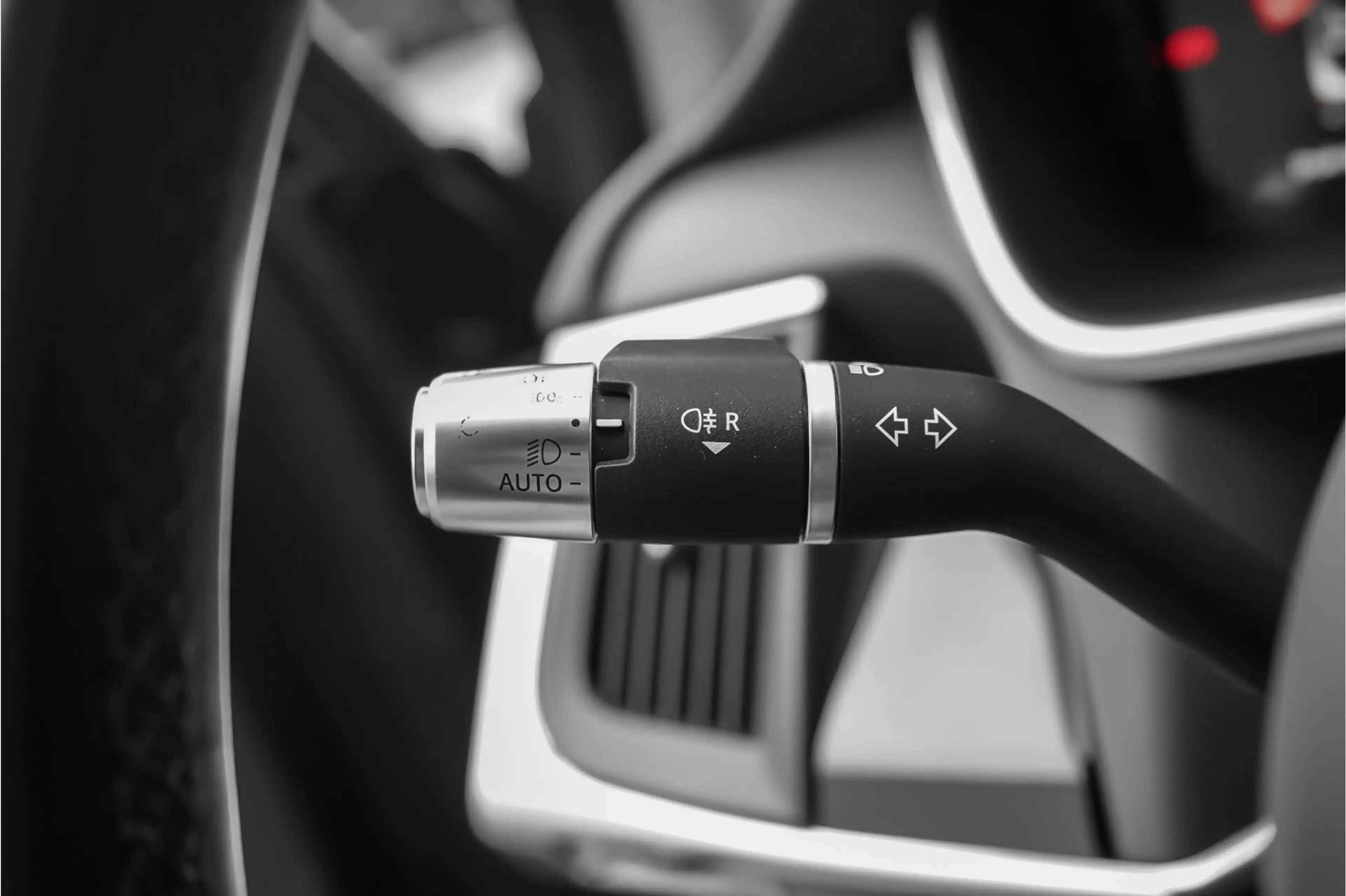 Jaguar I-Pace EV400 SE 90 kWh Pano ACC Camera 21" — photo 39