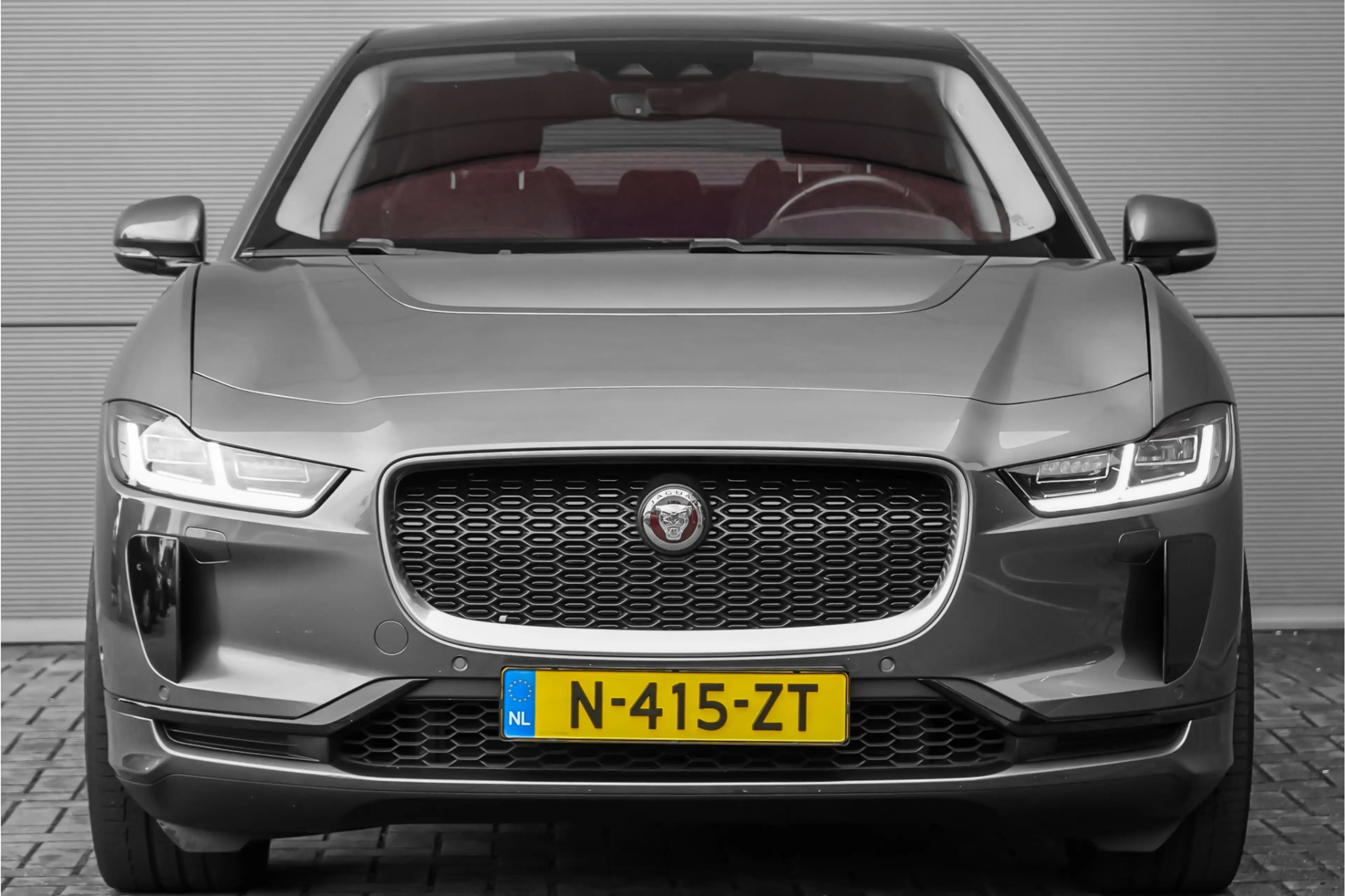 Jaguar I-Pace EV400 SE 90 kWh Pano ACC Camera 21" — photo 15
