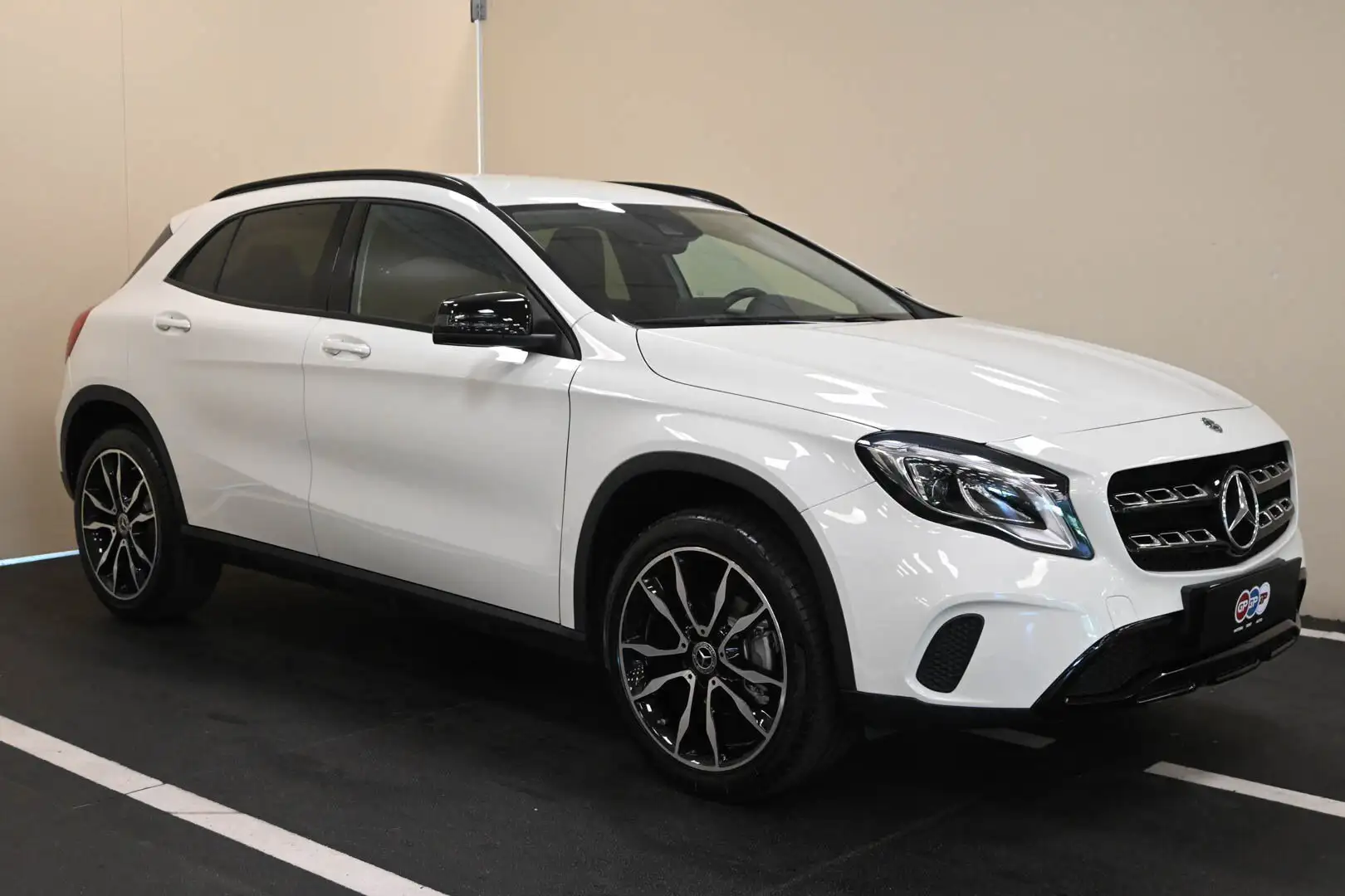 Mercedes-Benz GLA 180 GLA 180 d Sport Bianco - 1