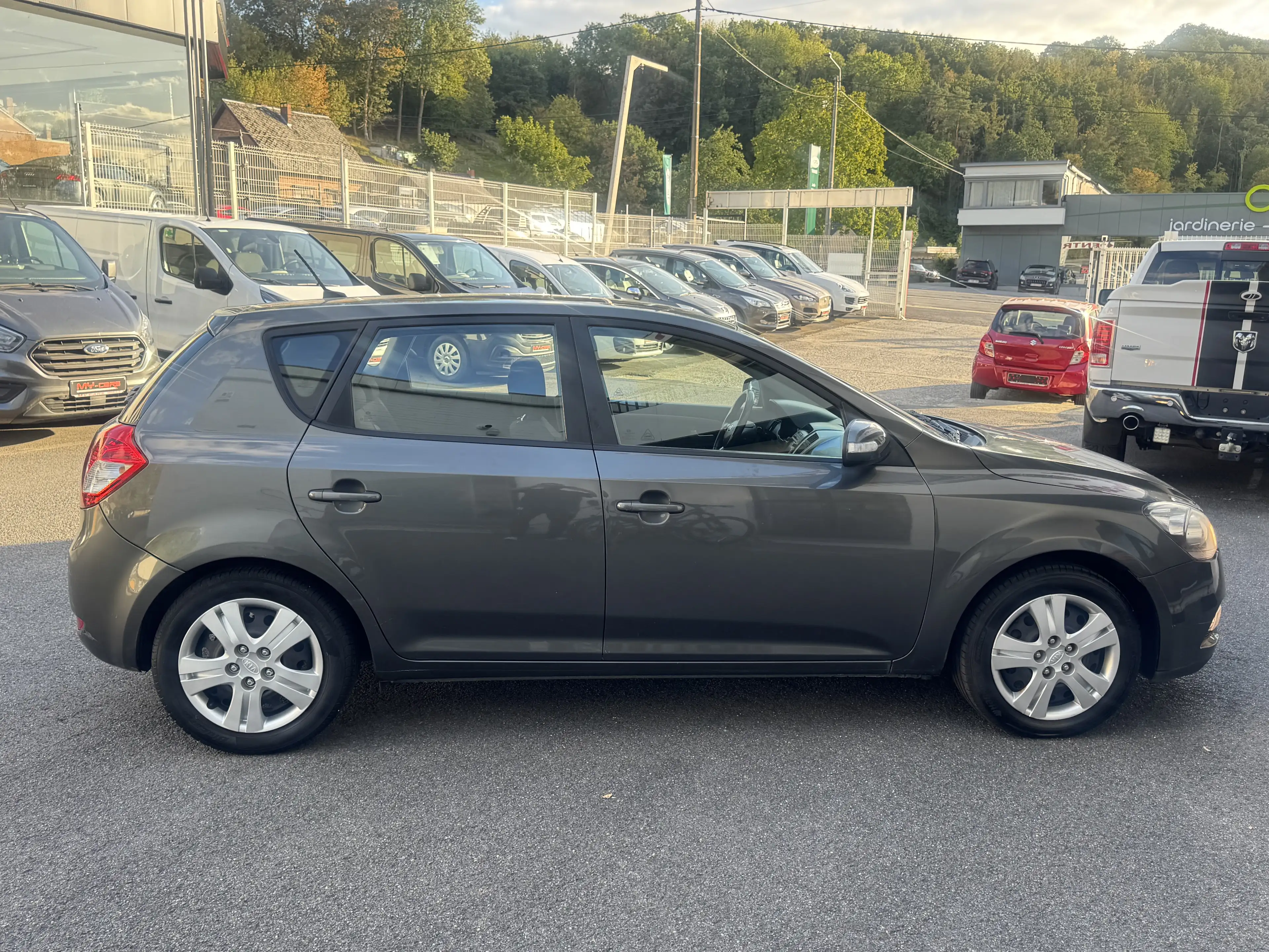 Kia Ceed / cee'd 1600 ESSENCE AUTOMATIQUE 5 PORTES CLIM GPS — photo 10