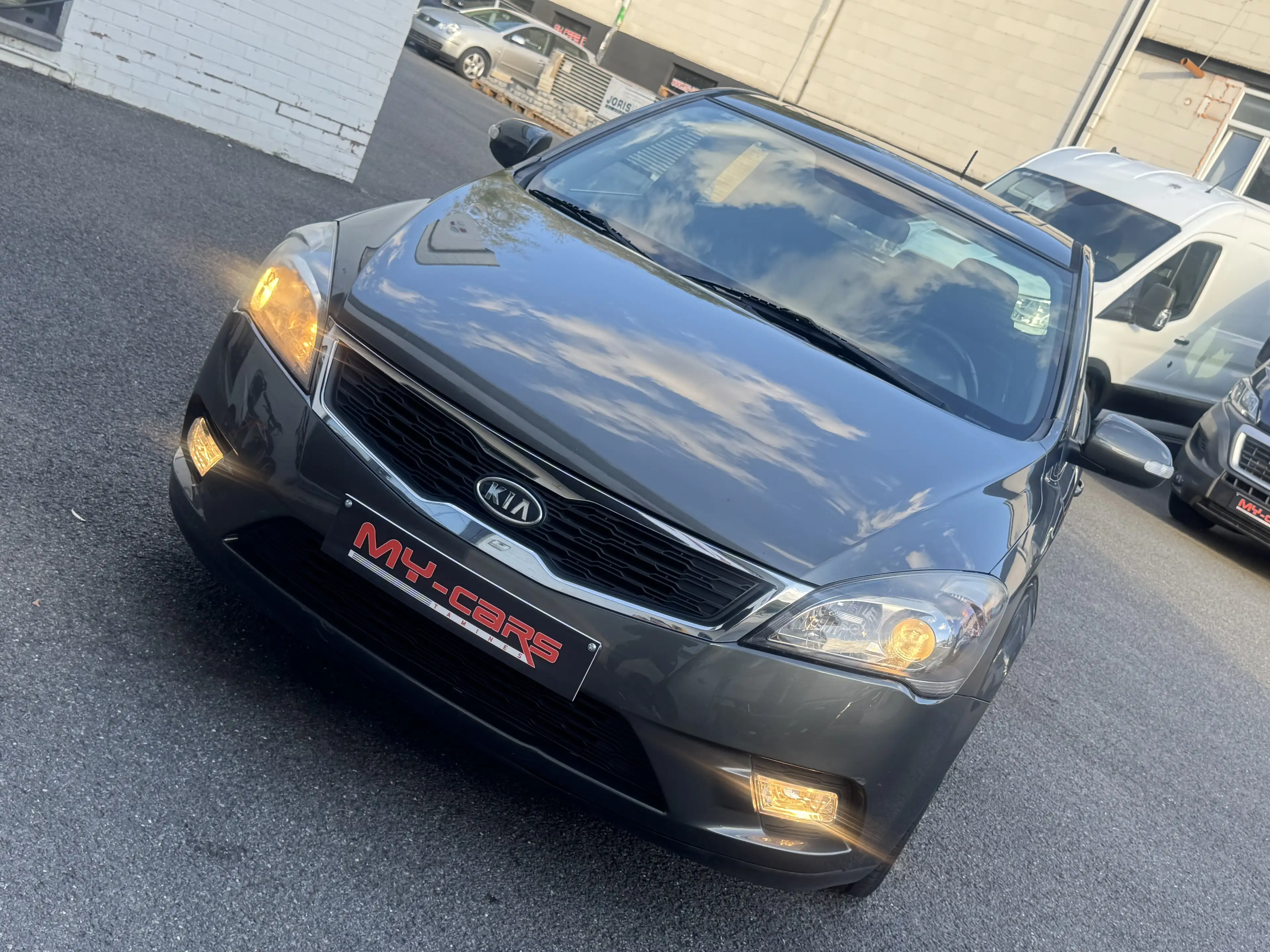 Kia Ceed / cee'd 1600 ESSENCE AUTOMATIQUE 5 PORTES CLIM GPS — photo 14