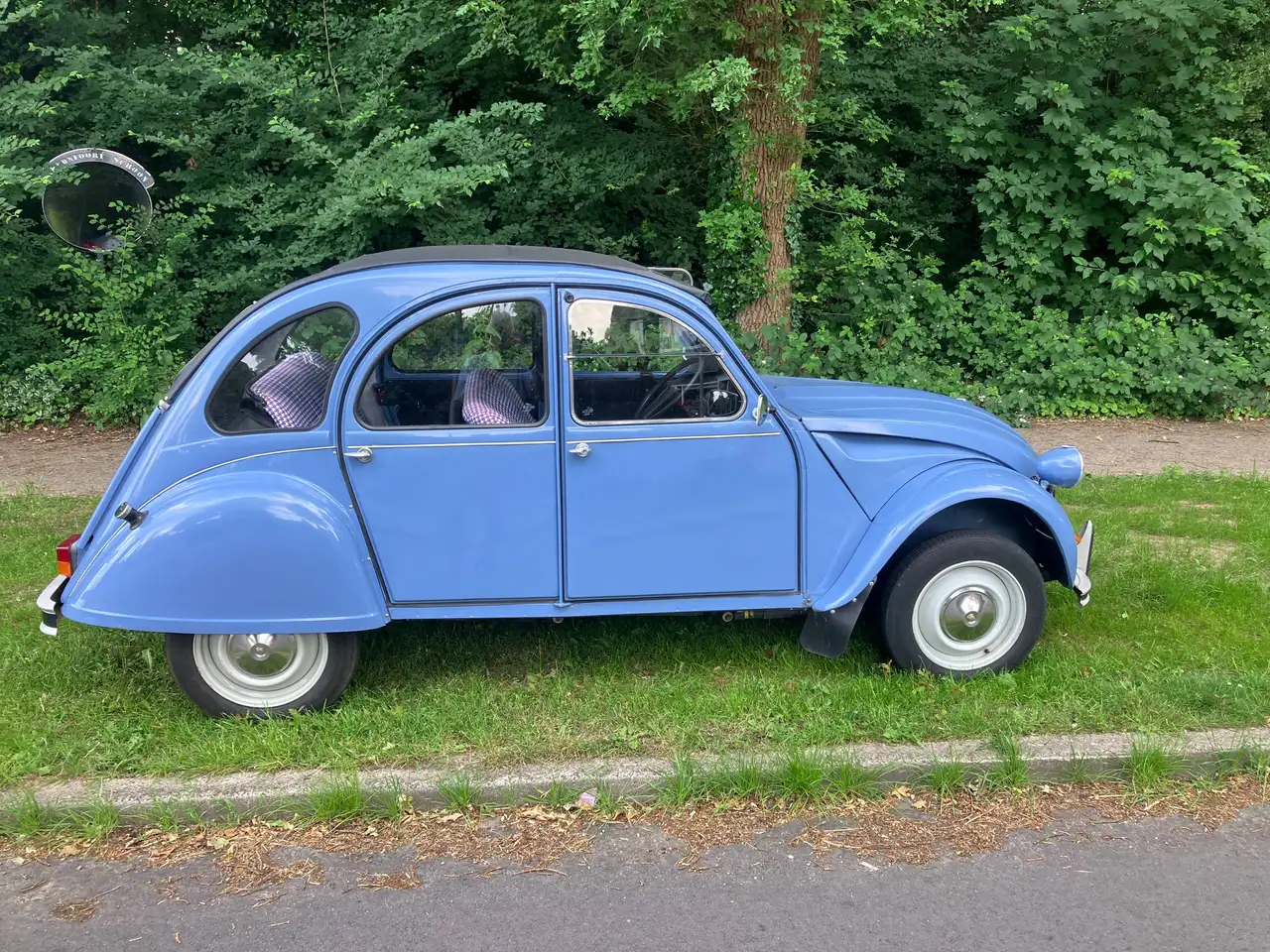 Citroen 2CV 2CV6, foto 1