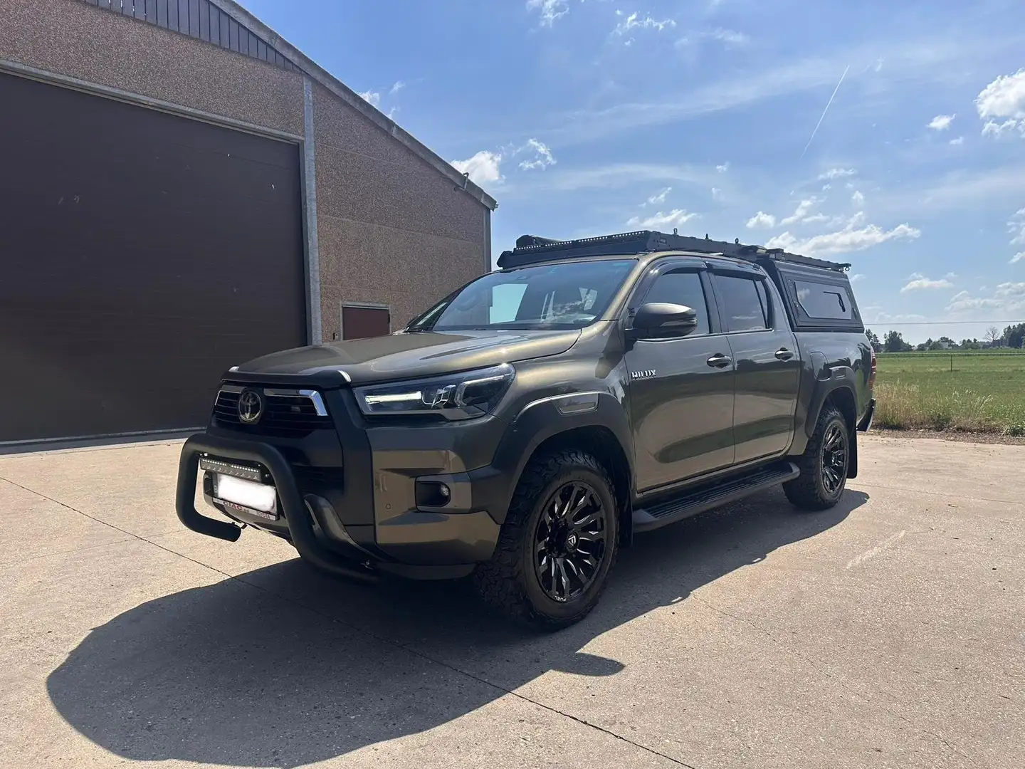 Toyota Hilux HiLux 4x4 Double Cab Autm. Invincible Bronze - 1