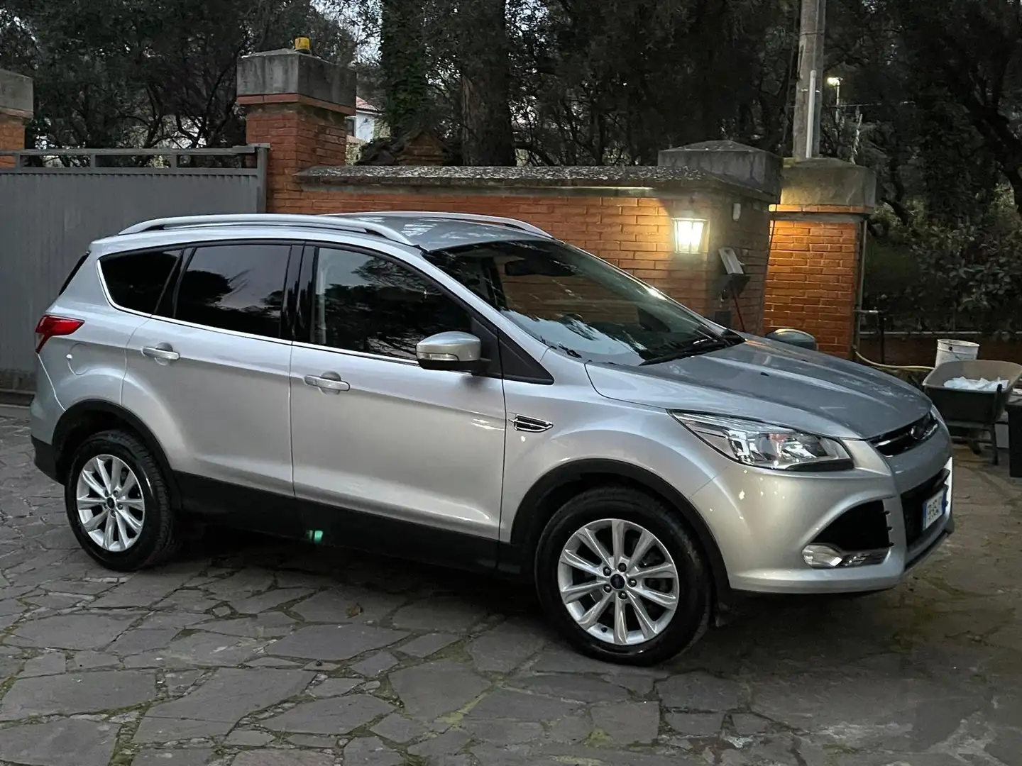 Ford Kuga Kuga+II+2013+2.0+tdci+Titanium+2wd+s Grigio - 2