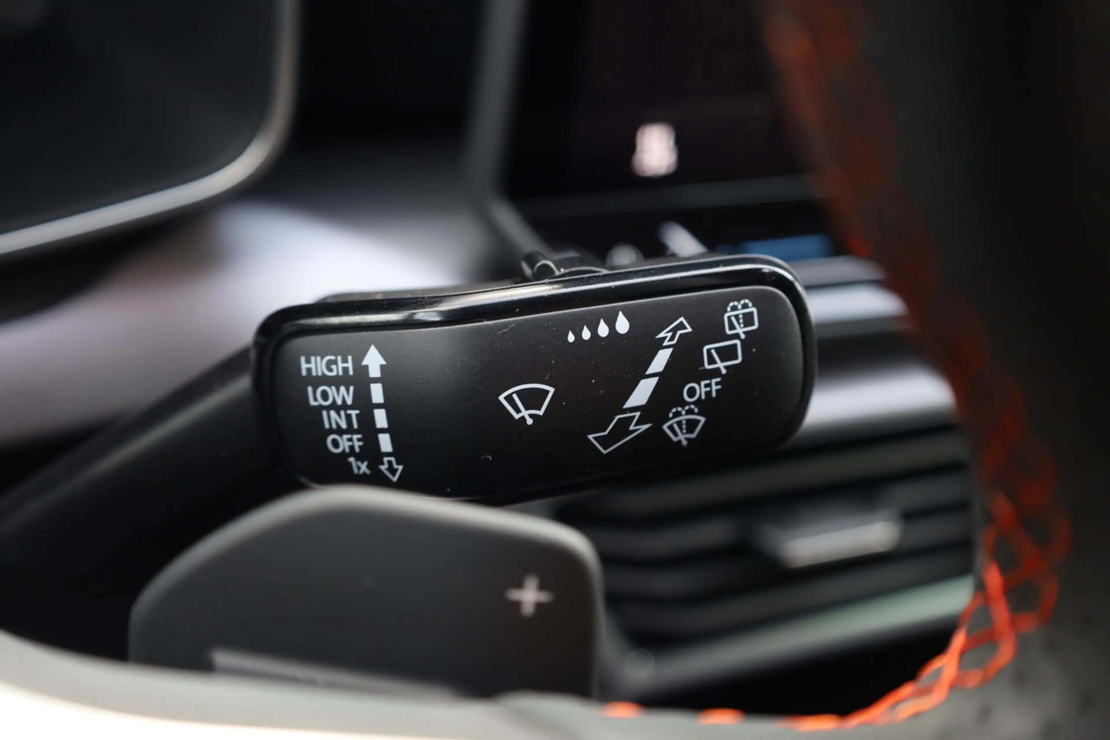 SEAT Leon e-Hybrid Sportstourer 1.5 TSI FR Business 204PK / 150kW DSG — photo 20