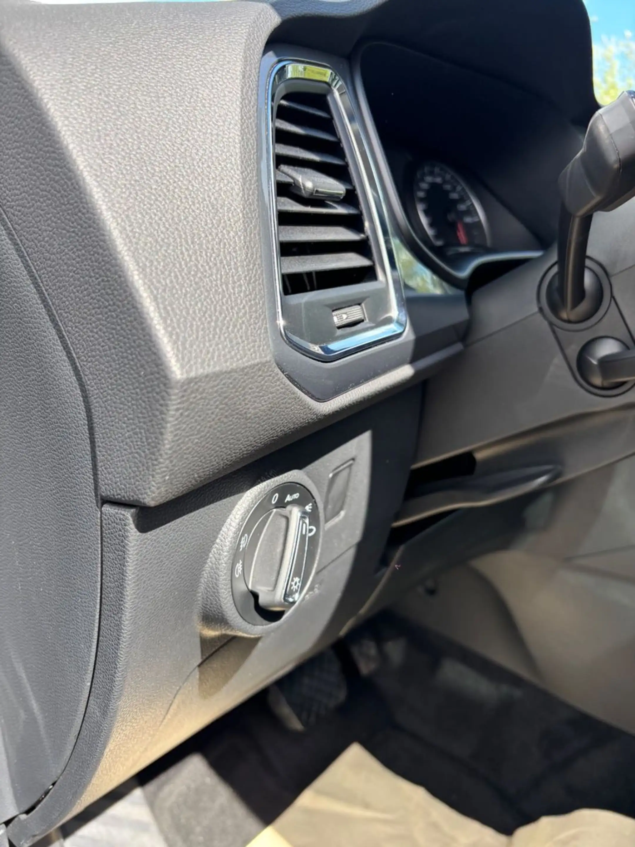 SEAT Ateca Style, Pano, SHZ, Navi, FullLink — photo 17