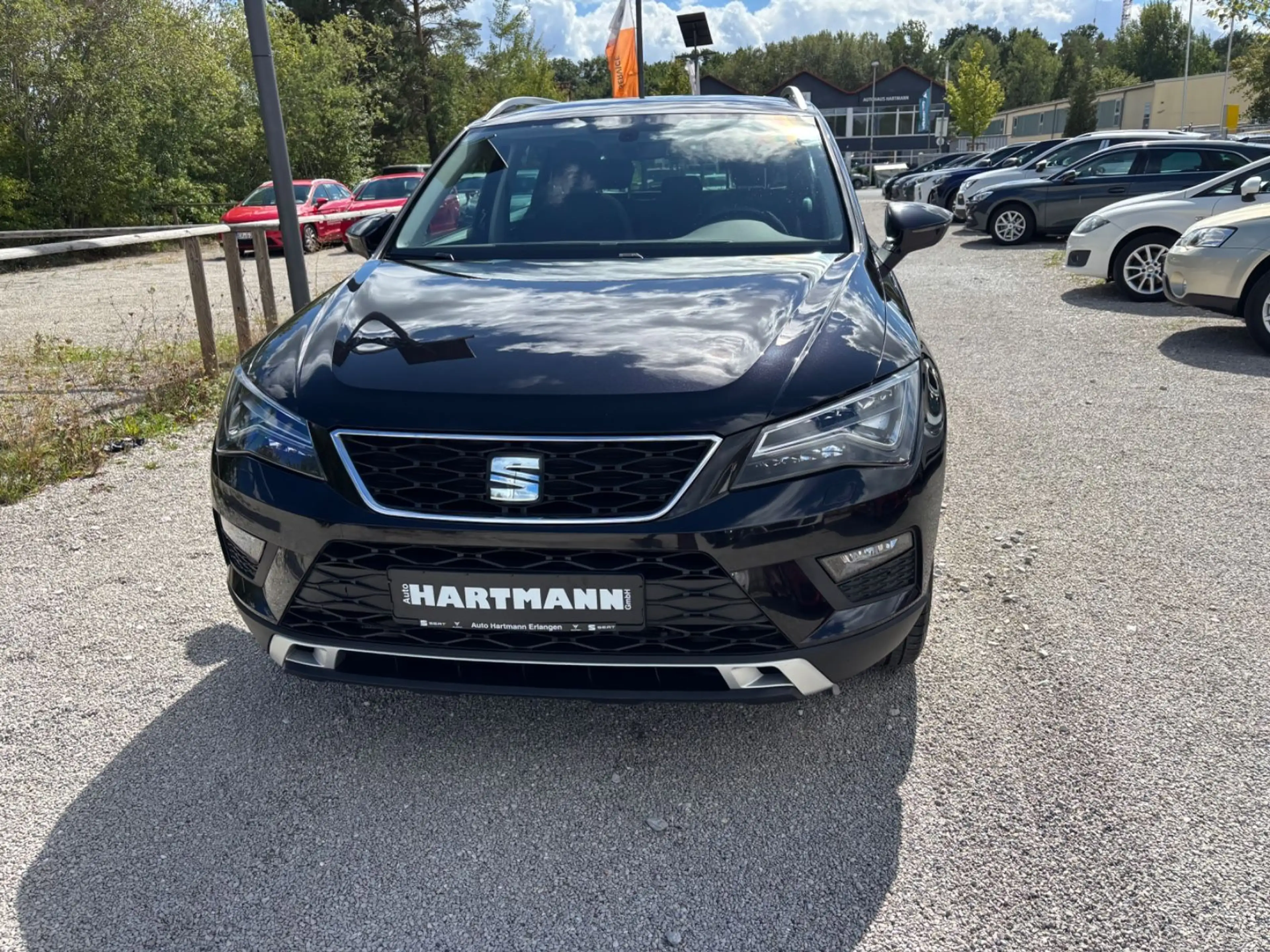 SEAT Ateca Style, Pano, SHZ, Navi, FullLink — photo 2