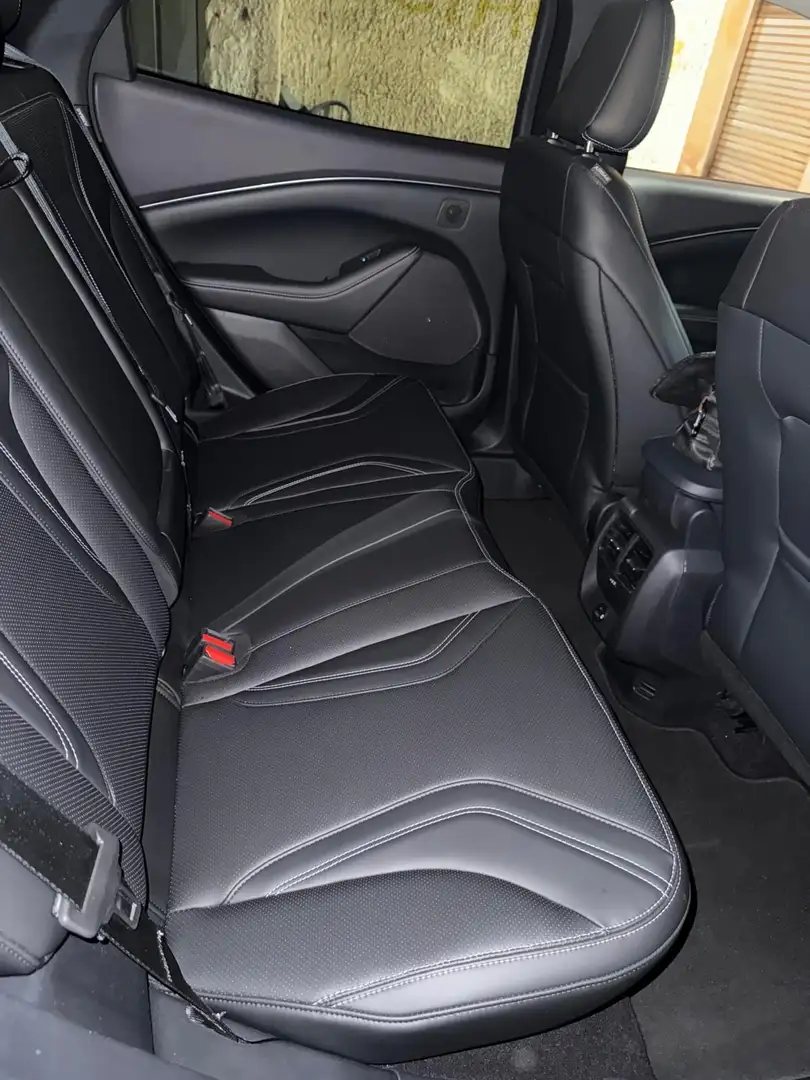 Ford Mustang Mach-E standard range Premium awd 269cv auto - 1