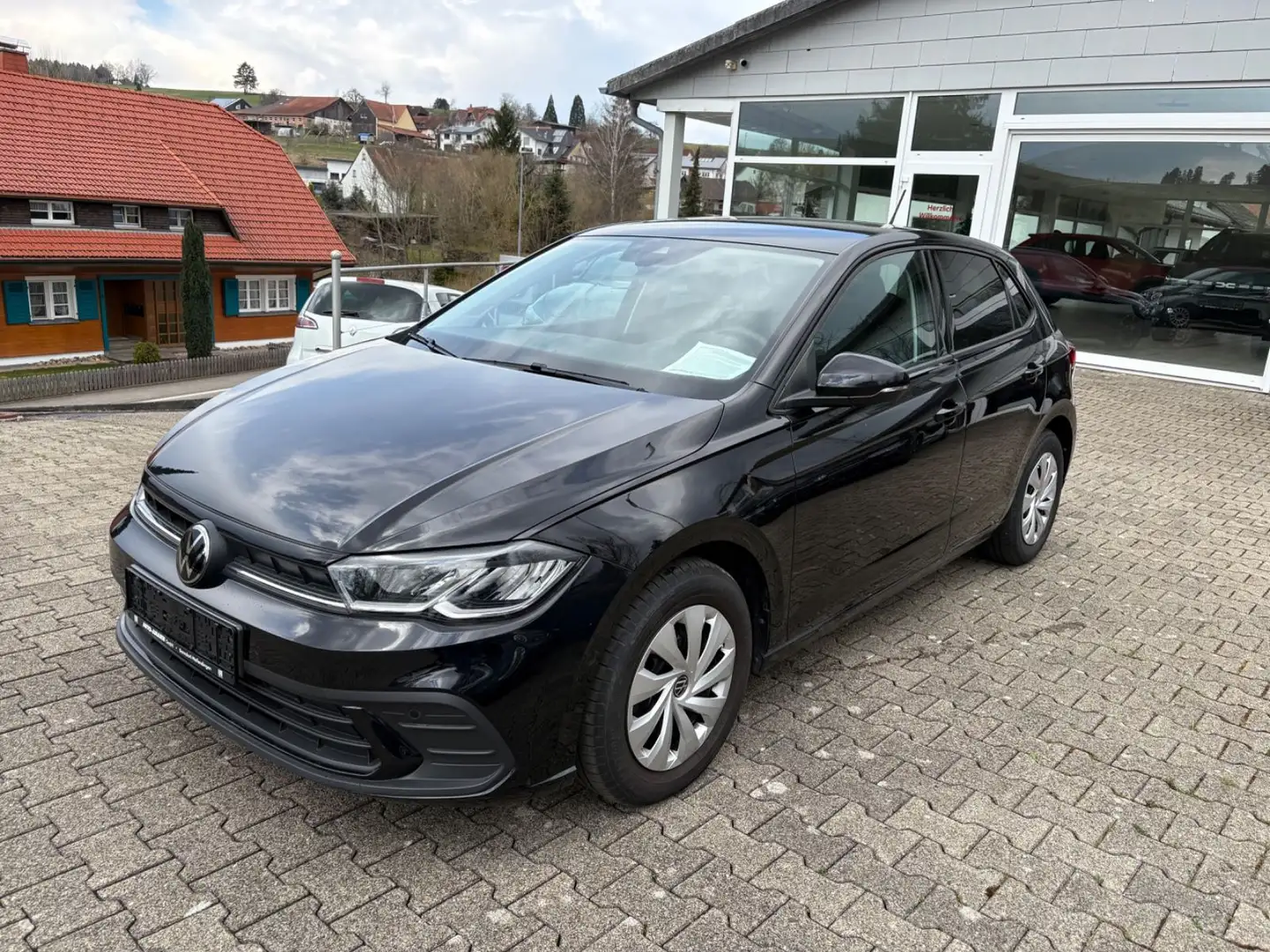 Volkswagen Polo VI Life Noir - 1