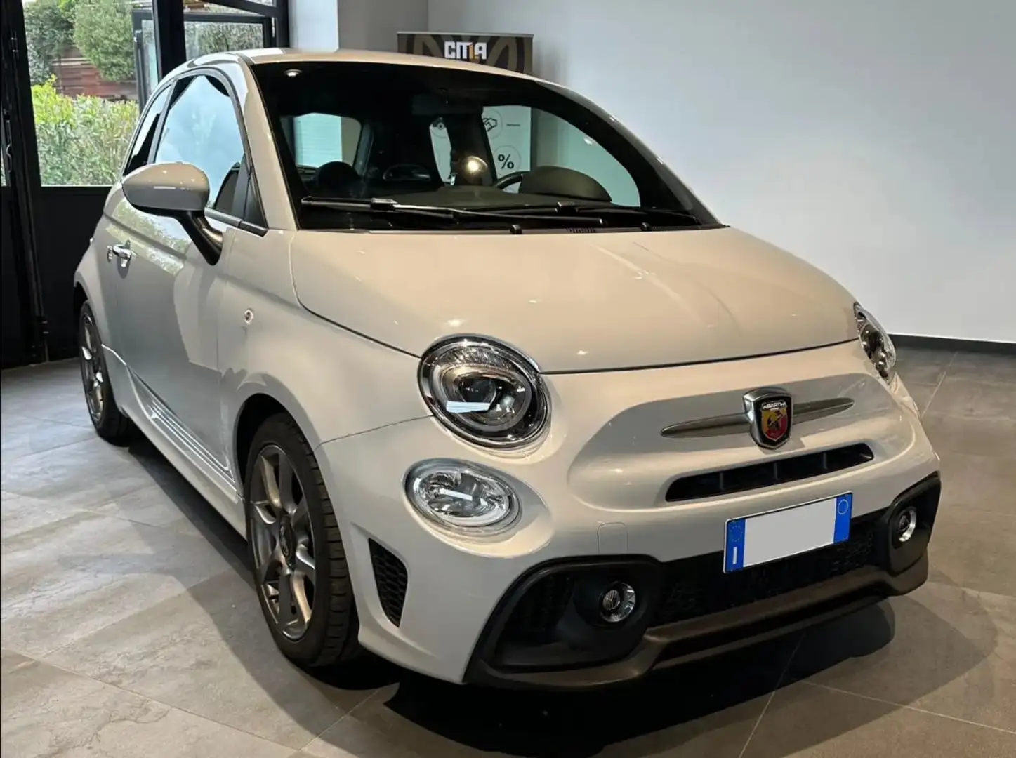 Abarth 595 Turismo 595 1.4 t-jet Turismo 165cv Grau - 2
