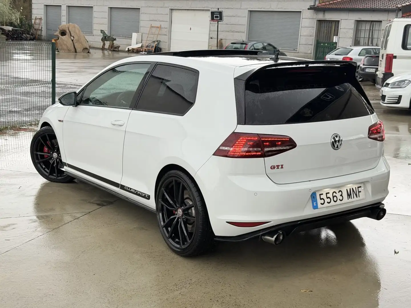 Volkswagen Golf GTI Clubsport 2.0 TSI 265CV BMT DSG Blanc - 2