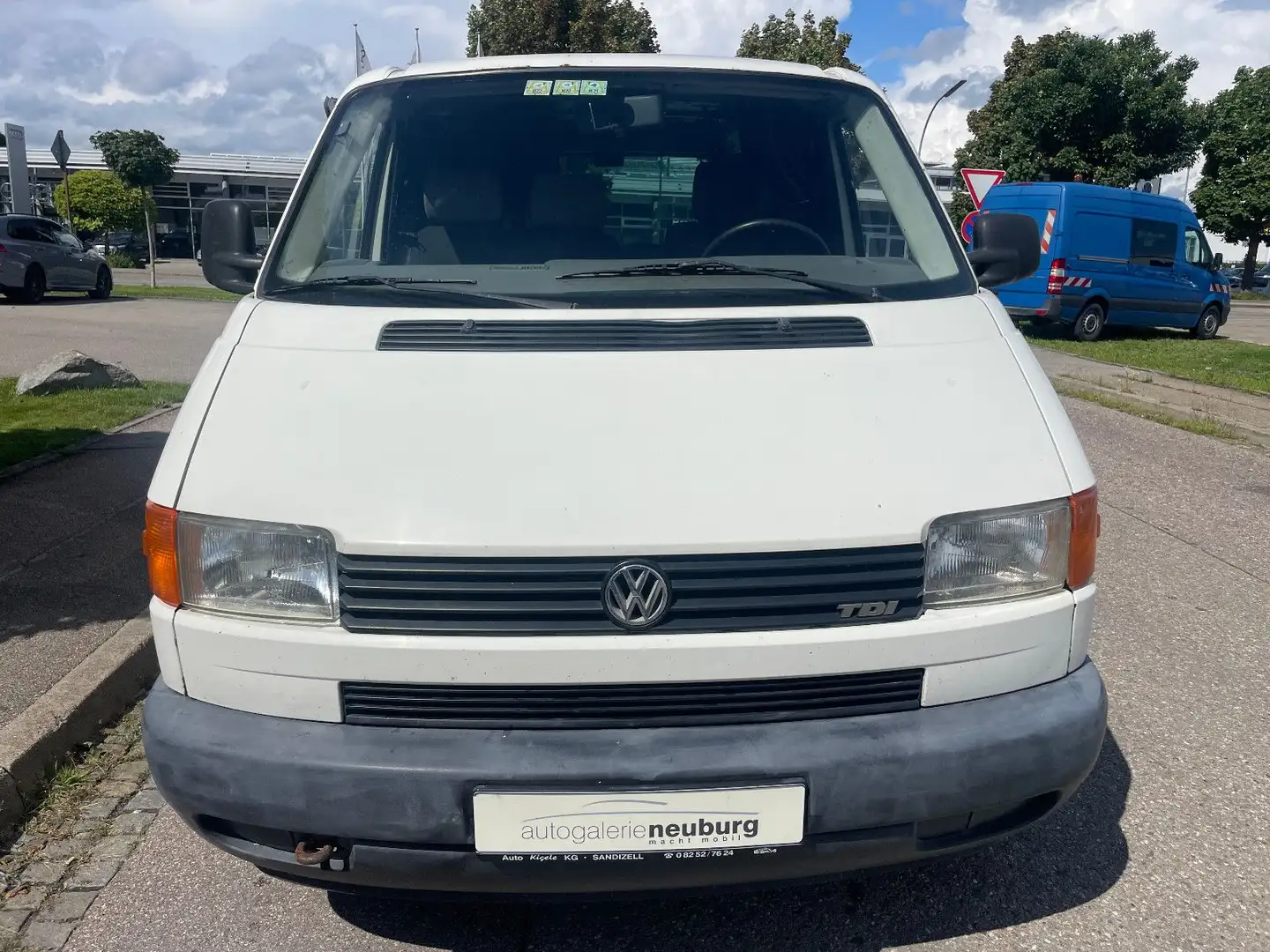 Volkswagen T4 Kombi T4 TRANSPORTER KASTENWAGEN | AHK Bílá - 2