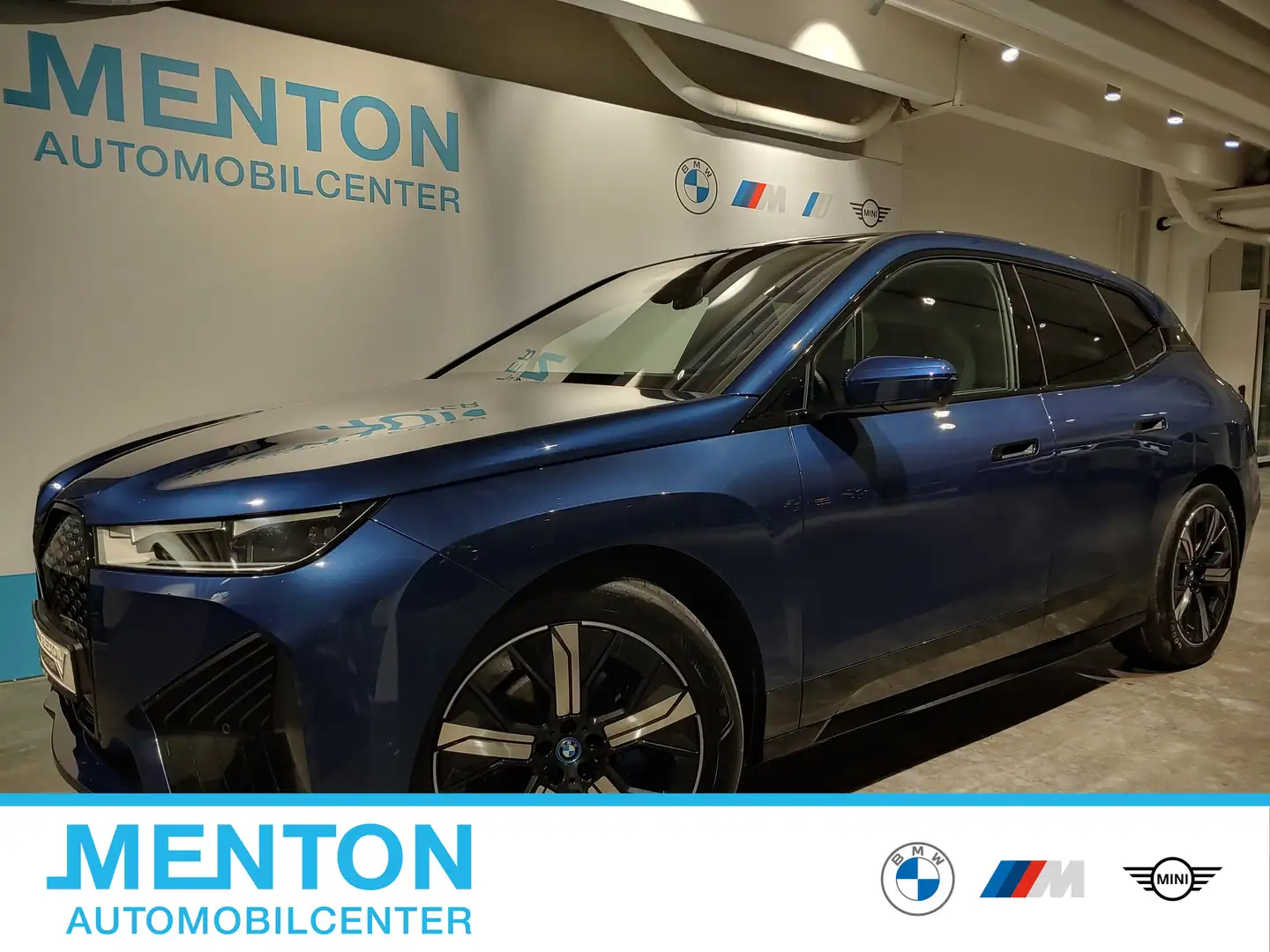 BMW iX xDrive40 Sportpaket Head-Up HK HiFi DAB Blau - 1