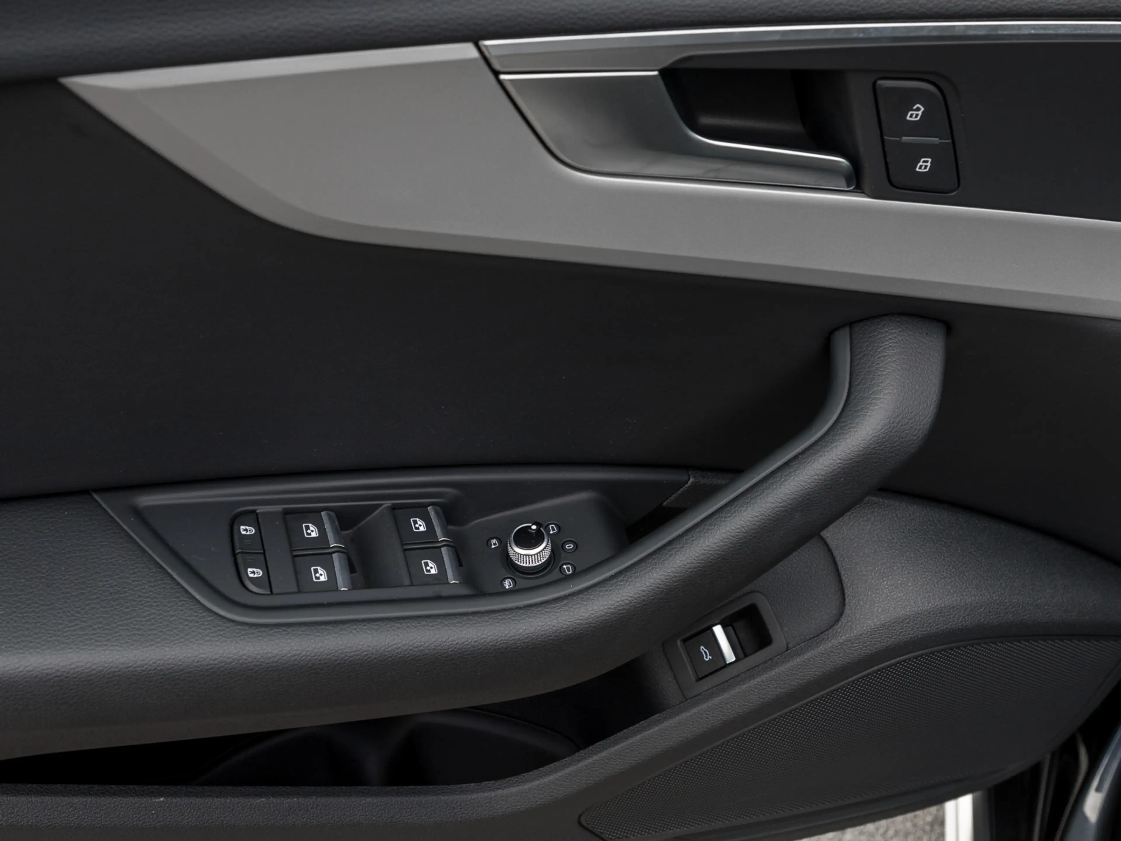 Audi A4 allroad 40 TDI quattro Pano+LED+Navi+AHK — photo 9
