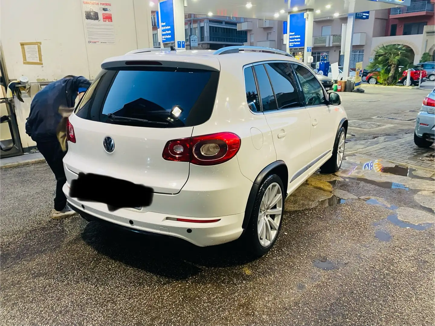 Volkswagen Tiguan 2.0 tdi Sport&Style 4motion - 2