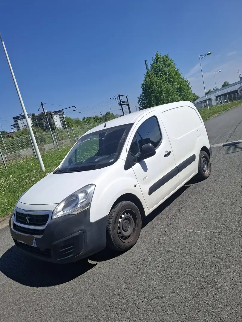 Peugeot Partner FOURGON STANDARD 1.6 BLUEHDI 75 BVM5 PREMIUM PACK - 1