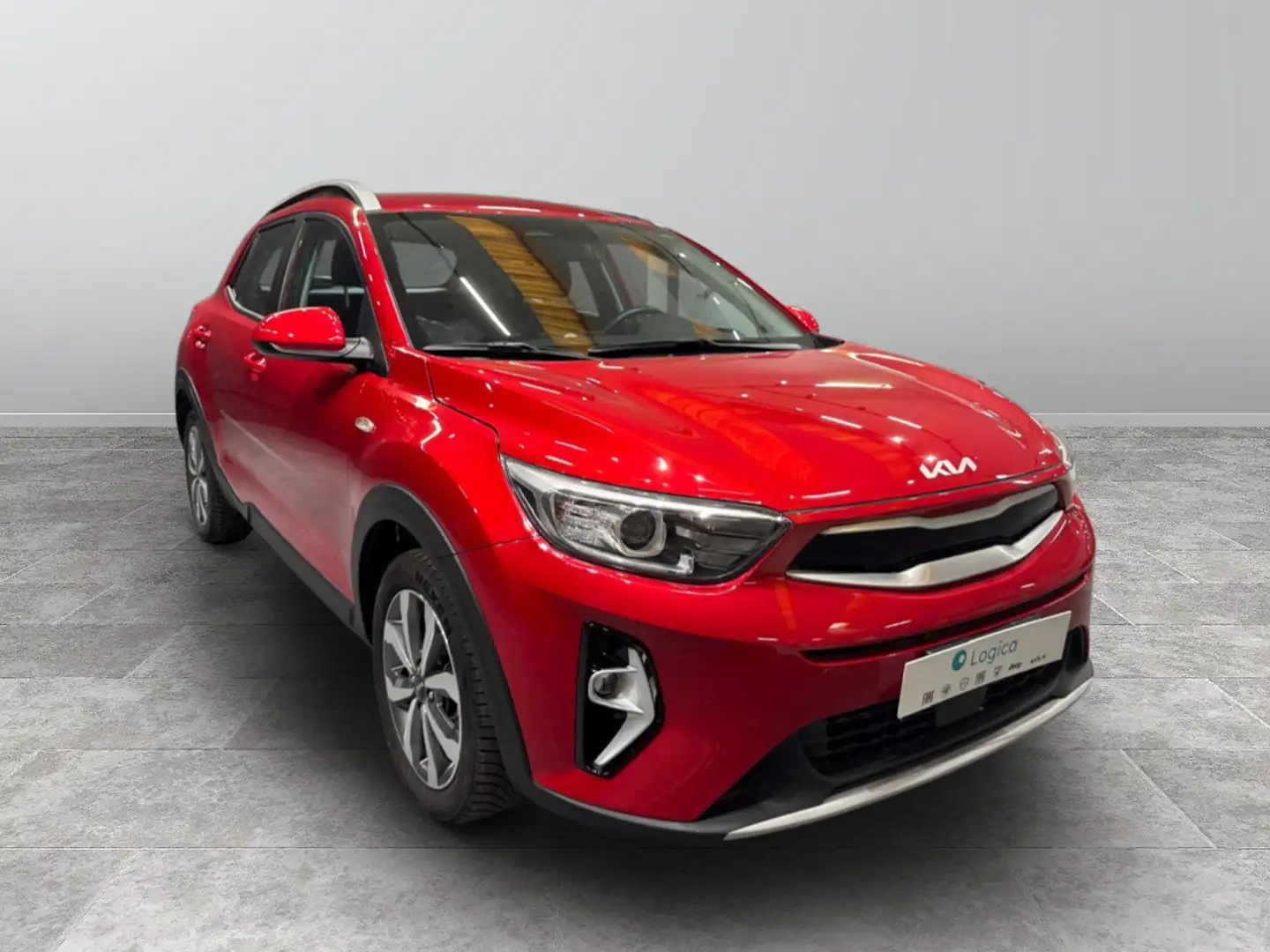 Kia Stonic 1.2 DPi GPL Style s/Design Pack Rot - 1