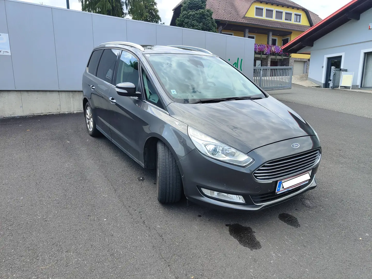 Ford Galaxy Galaxy 2,0 TDCi AWD Titanium Start/Stop Titanium Grau - 1