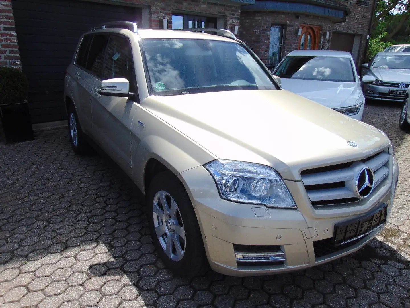 Mercedes-Benz GLK 200 CDI BlueEFFICIENCY Automatik Beige - 2
