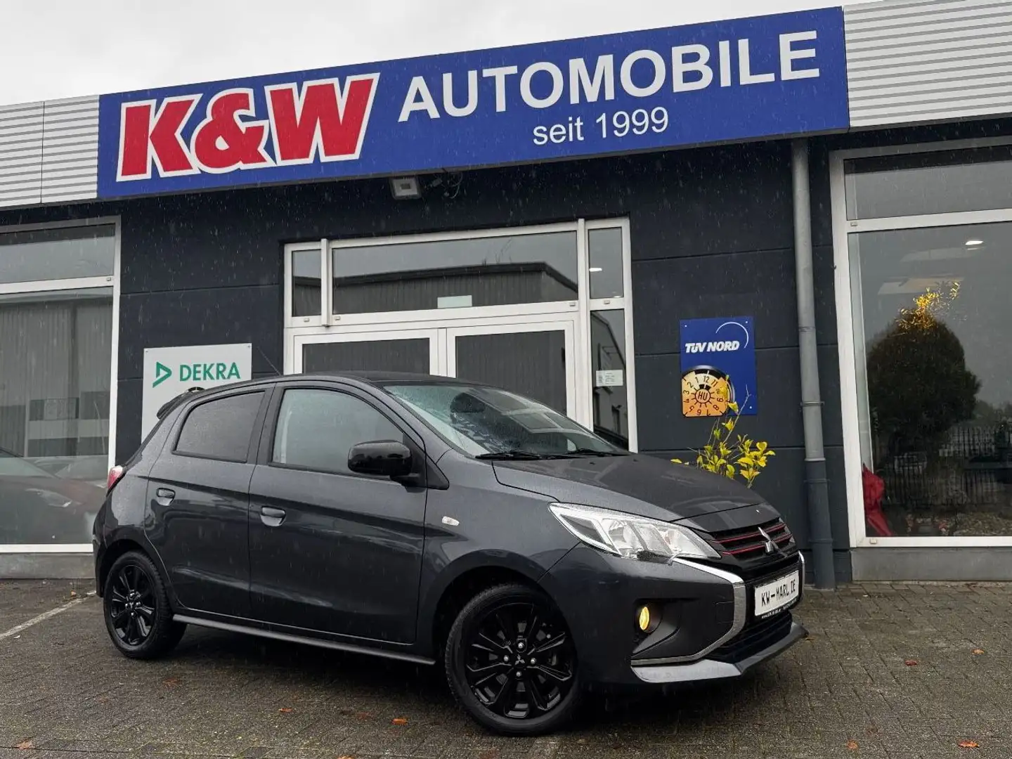 Mitsubishi Space Star Select+ Black AUTOM. KLIMA ALLWETTER Grau - 1