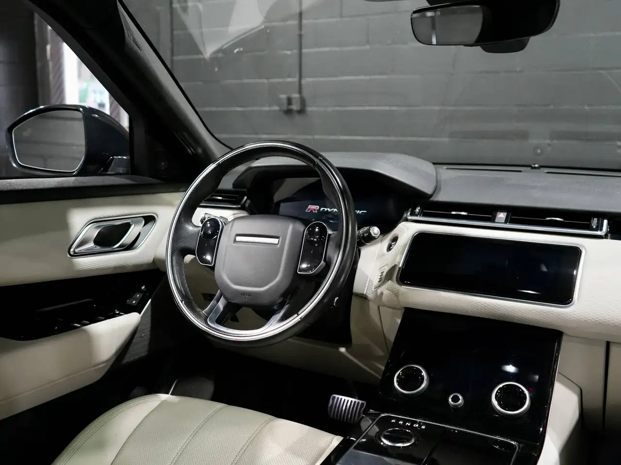 Land Rover Range Rover Velar fotografie Land Rover Range Rover Velar