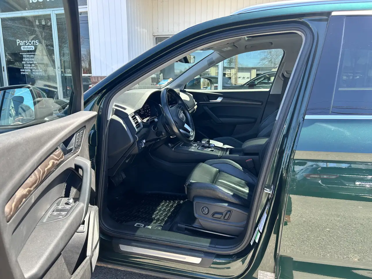 Audi Q5 снимка Audi Q5