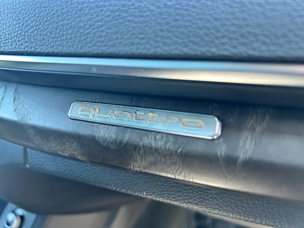 Audi Q5 снимка Audi Q5