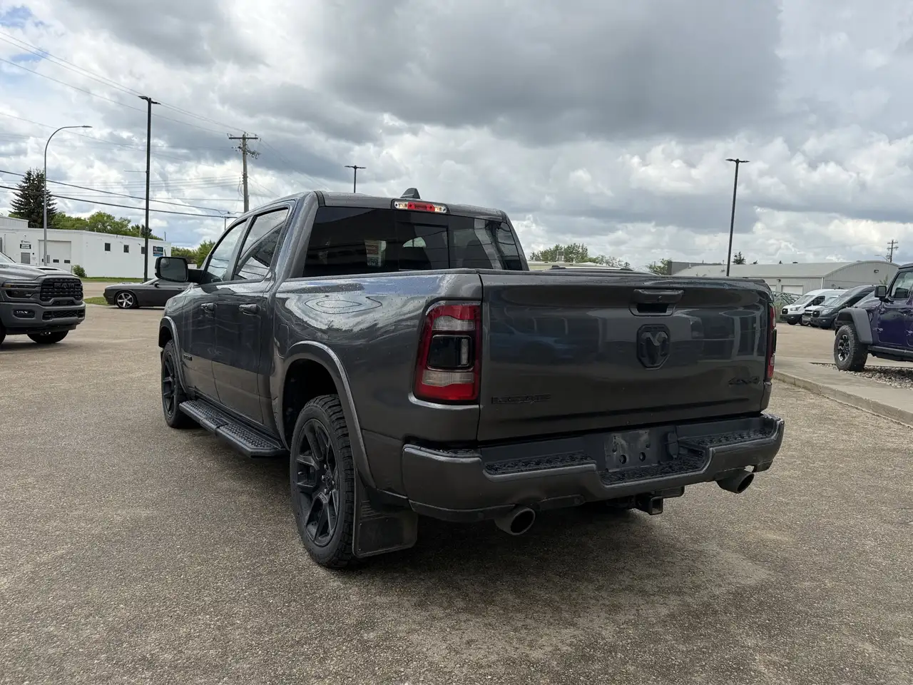 RAM 1500 снимка RAM 1500