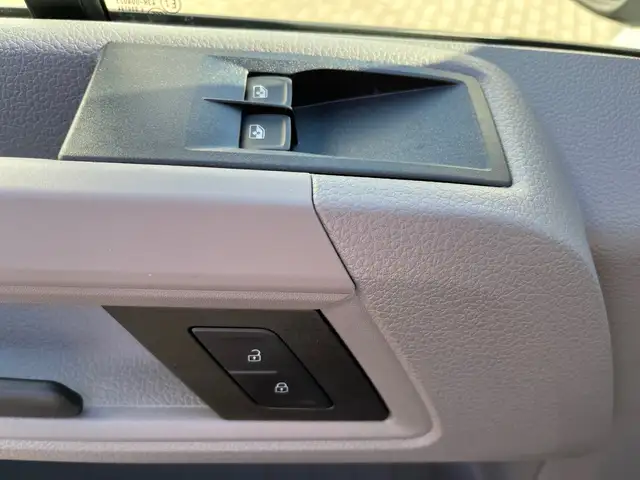 Volkswagen Crafter view 8